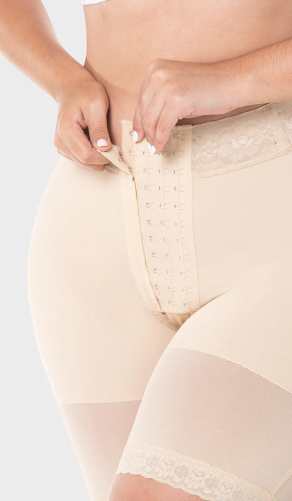 Fajas MYD - Short tipo reloj de arena con abrochadura - REF STA 00428